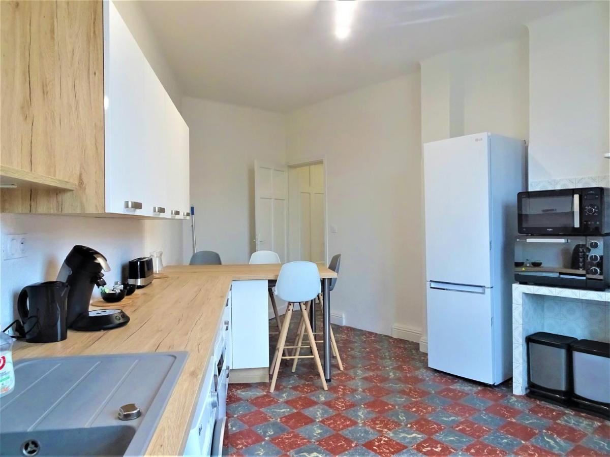Chambre Privee Et Spacieuse Au Sein D'Un Logement Partage - Central, Quartier Villebourbon - 3 Chambres Doubles - 2 Balcons - Places De Stationnements Gratuites - 5 Min A Pied Gare Et Hypercentre Montauban Luaran gambar
