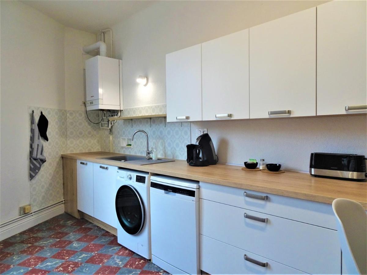 Chambre Privee Et Spacieuse Au Sein D'Un Logement Partage - Central, Quartier Villebourbon - 3 Chambres Doubles - 2 Balcons - Places De Stationnements Gratuites - 5 Min A Pied Gare Et Hypercentre Montauban Luaran gambar
