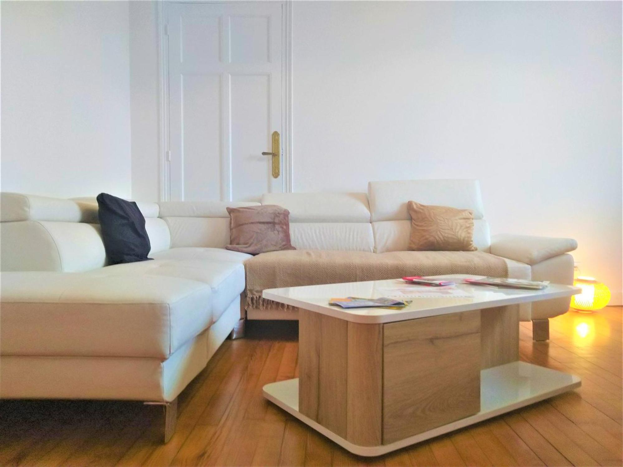 Chambre Privee Et Spacieuse Au Sein D'Un Logement Partage - Central, Quartier Villebourbon - 3 Chambres Doubles - 2 Balcons - Places De Stationnements Gratuites - 5 Min A Pied Gare Et Hypercentre Montauban Luaran gambar